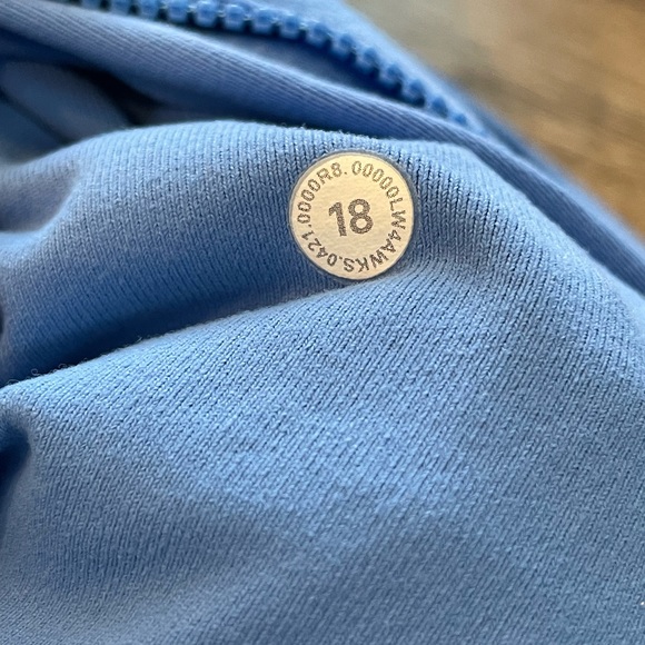 Lululemon Define Jacket Full Length 💙 - Picture 3 of 3